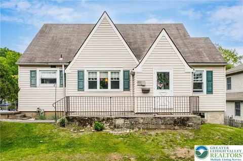 630 Forrest St, Fountain Hill, PA 18015