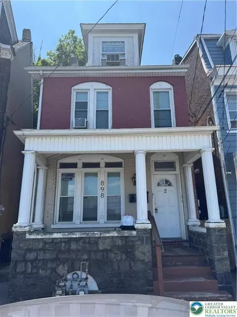 898 Wolf Ave #1-2, Easton, PA 18042