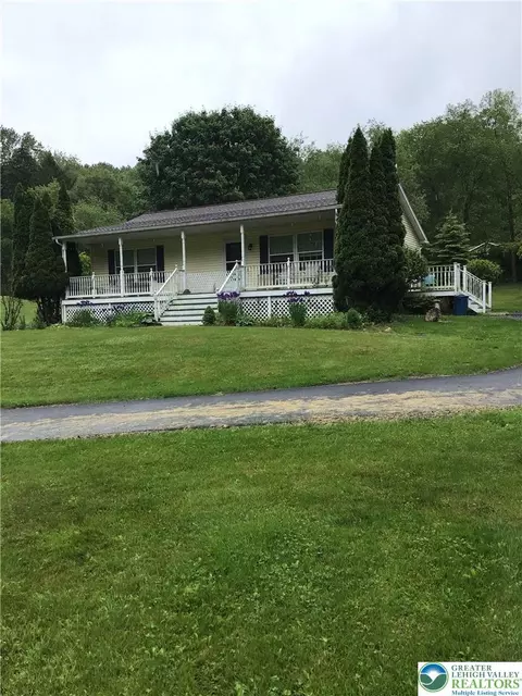 5930 Glen Rd, Coopersburg, PA 18036