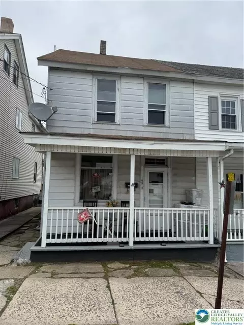 109 S Chestnut St, Summit Hill, PA 18250