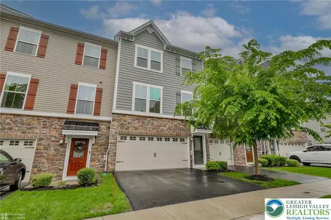 2179 Cook Dr, Easton, PA 18045