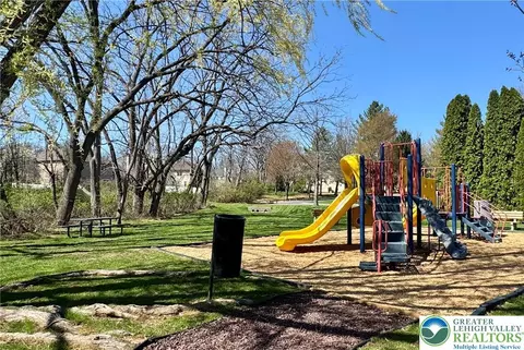 124 Founders Ct, Bethlehem, PA 18020 photo 45