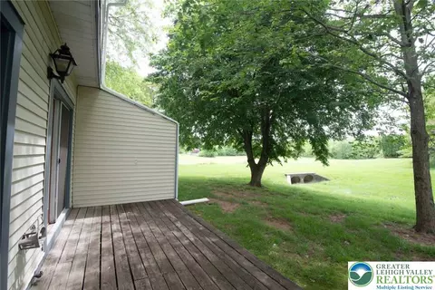124 Founders Ct, Bethlehem, PA 18020 photo 31