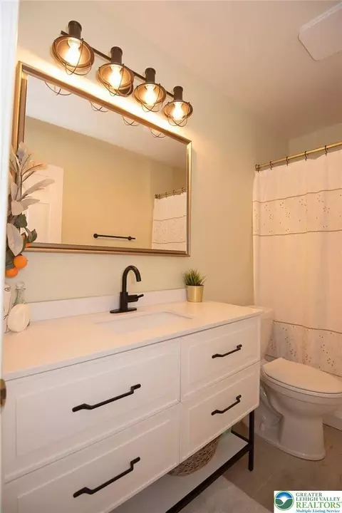 124 Founders Ct, Bethlehem, PA 18020 photo 22