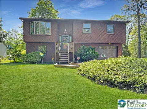 5119 Derby Rd, Coolbaugh Twp, PA 18466
