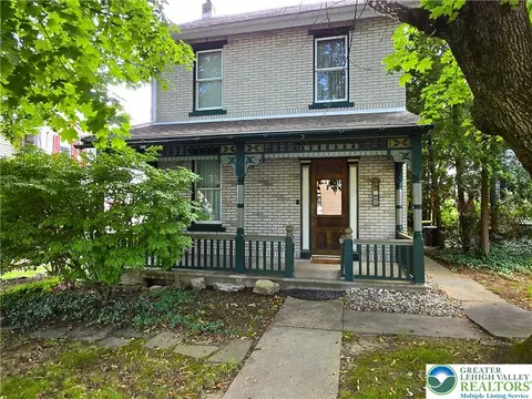 133 S Church St, Macungie, PA 18062