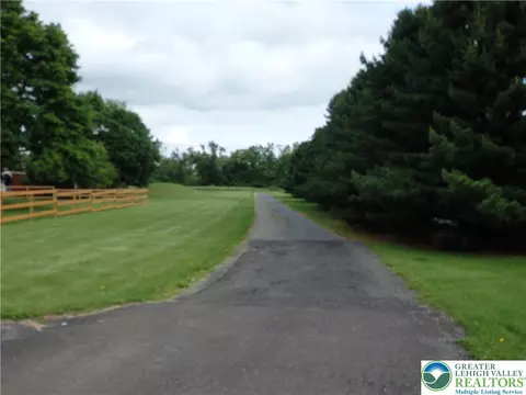 Trolley Bridge Road, Milford Twp, PA 18951