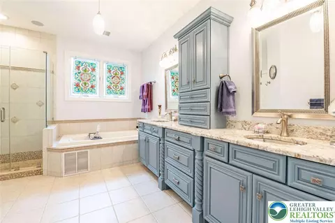Bath - 4741 Pinehurst Cir, Bethlehem, PA 18015 photo 1 of 5
