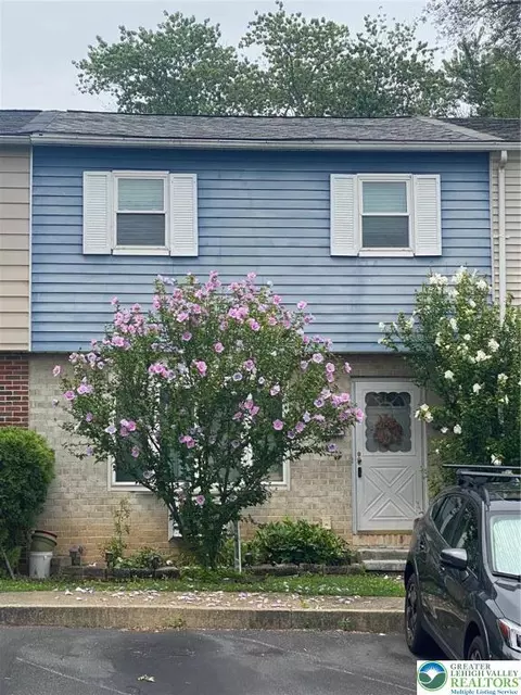 1158 Driver Pl, Allentown, PA 18106