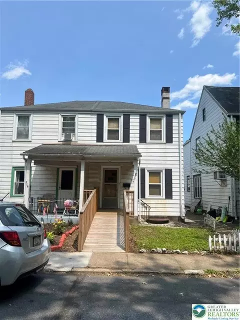 716 Hawthorne Rd, Bethlehem, PA 18018