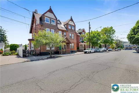 426 3rd Ave, Bethlehem, PA 18018