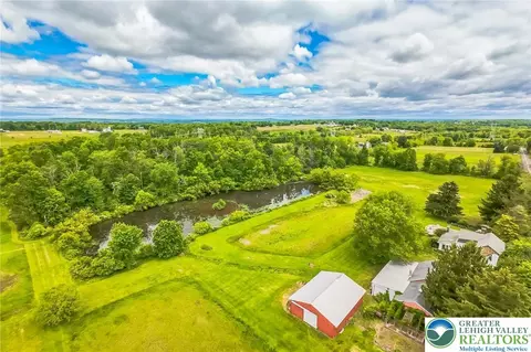 1132 Upperstump Rd, Chalfont, PA 18914