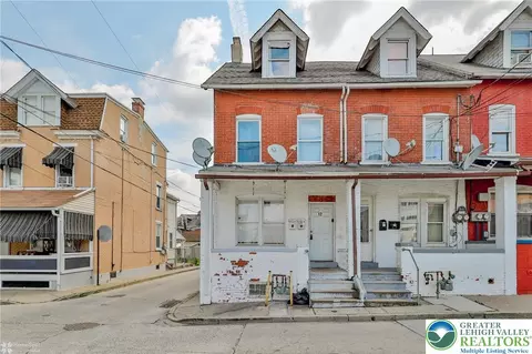 121 Penn St, Allentown, PA 18102