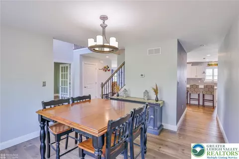 217 E Dell Rd, Bath, PA 18014 photo 21