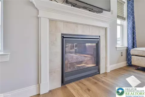 217 E Dell Rd, Bath, PA 18014 photo 24
