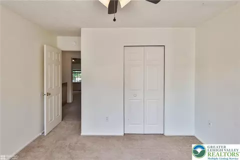 1942 Pine Ct, Hellertown, PA 18055 photo 33