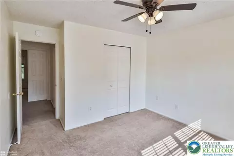 1942 Pine Ct, Hellertown, PA 18055 photo 32