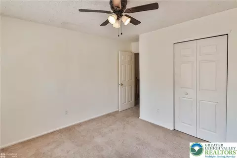 1942 Pine Ct, Hellertown, PA 18055 photo 34