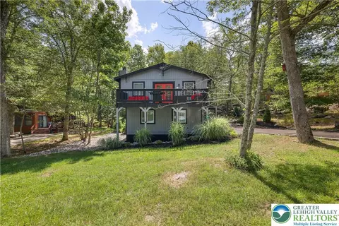 Exterior - 6114 Decker Rd, Saw Creek, PA 18324 photo 1 of 15