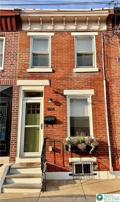 1591 E Hewson St, Philadelphia, PA 19125