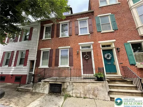 433 W Walnut St, Allentown, PA 18102