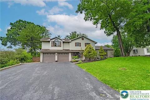 1450 Coventry Rd, Allentown, PA 18104