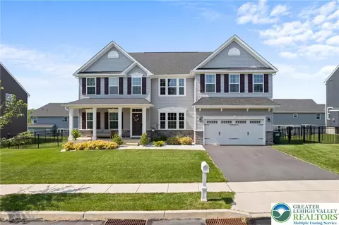 3827 Dewalt St, Bethlehem, PA 18020