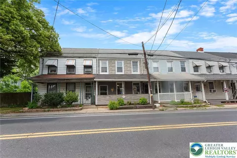 7529 Hamilton Blvd, Trexlertown, PA 18087