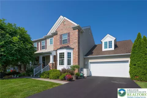 2772 Sheffield, Forks Twp, PA 18040