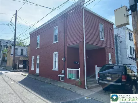 1214 Hickory St, Allentown, PA 18102