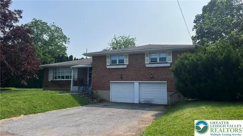 1908 13th St, Bethlehem, PA 18020 photo 1