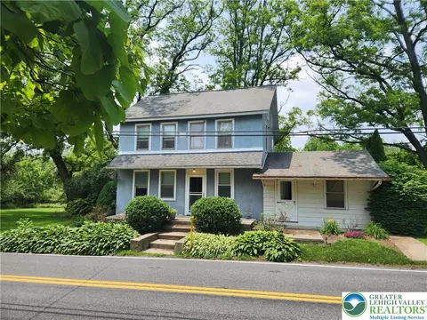 717 Point Phillips Rd, Bath, PA 18014 photo 5