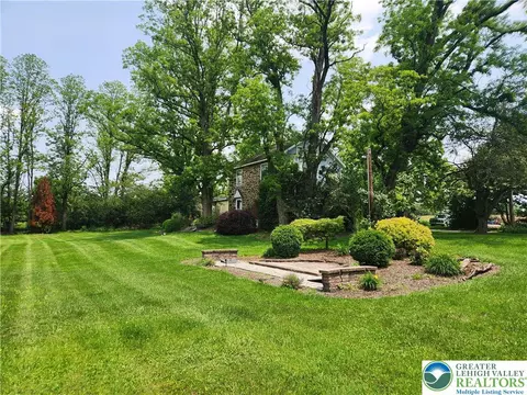 717 Point Phillips Rd, Bath, PA 18014 photo 13