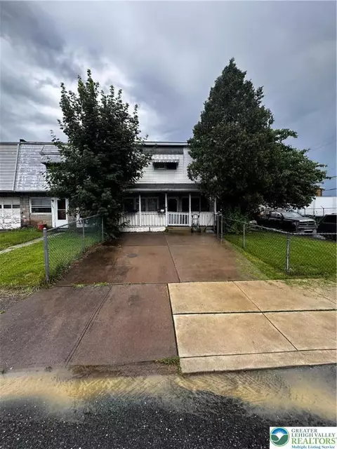 701 N Lacrosse St, Allentown, PA 18109