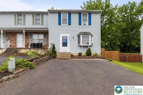 2233 Fox Run, Easton, PA 18042