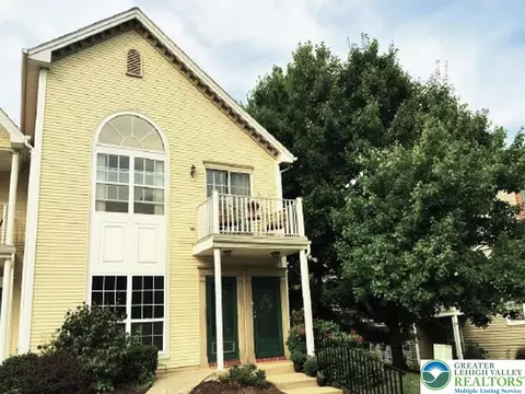 1926 Delancey St, Hellertown, PA 18055