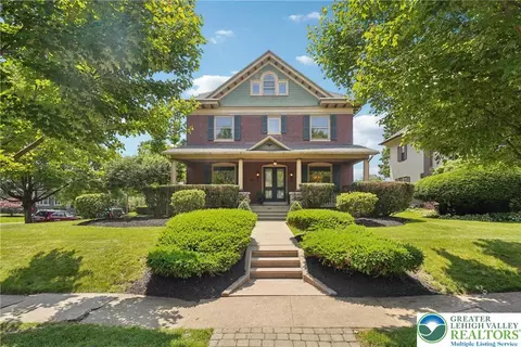 200 W Pierce St, Easton, PA 18042