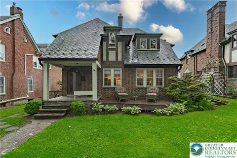 2414 W Allen St, Allentown, PA 18104