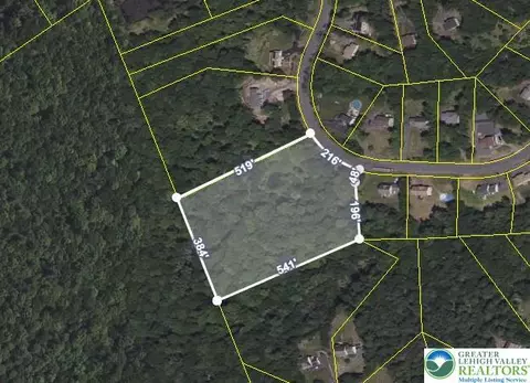 1052 Bear Swamp Rd, Price Twp, PA 18302