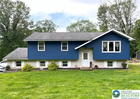 85 W 13th St, Jim Thorpe, PA 18229
