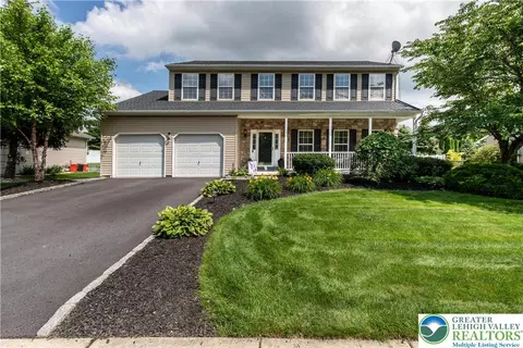 115 Mcnair Cir, Northampton, PA 18067