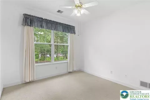 Bedroom - 1883 Gregory Pl, Hellertown, PA 18055 photo 3 of 4