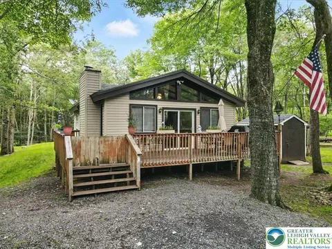 512 Old Stage, Albrightsville, PA 18210