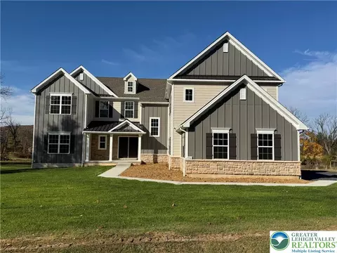 1901 Meadows Rd, Bethlehem, PA 18015