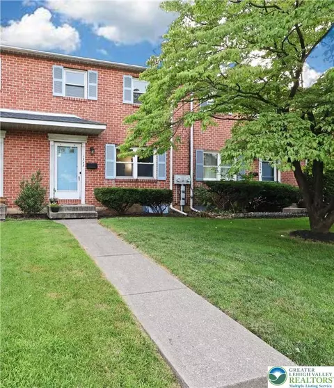 1545 Center St, Bethlehem, PA 18018