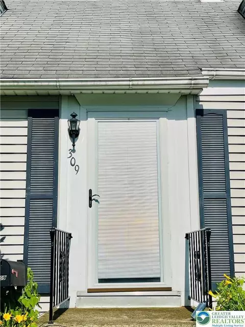 309 Willow Rd, Hellertown, PA 18055 photo 19