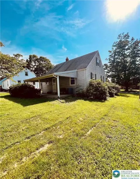 309 Willow Rd, Hellertown, PA 18055 photo 14