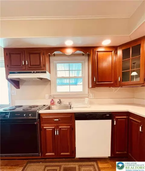 309 Willow Rd, Hellertown, PA 18055 photo 27