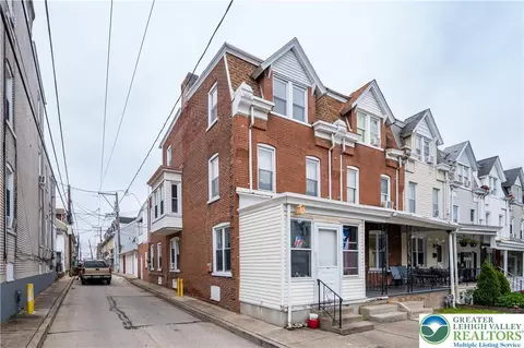 638 N 16th St, Allentown, PA 18102