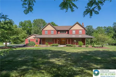 2176 Loring Dr, Allentown, PA 18104